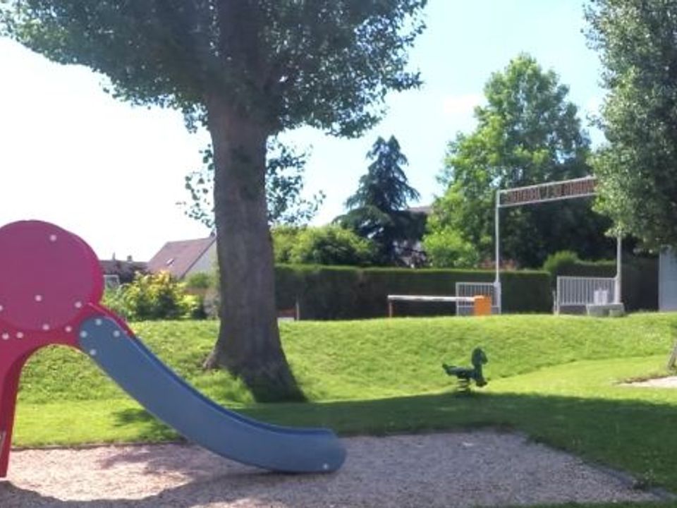 Camping De L'Abbatiale - Camping Oise