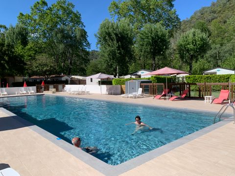 Camping  Au Vallon Rouge - Camping Alpes-Maritimes