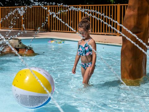 Camping maeva Escapades Millau Plage - Camping Aveyron - Image N°2