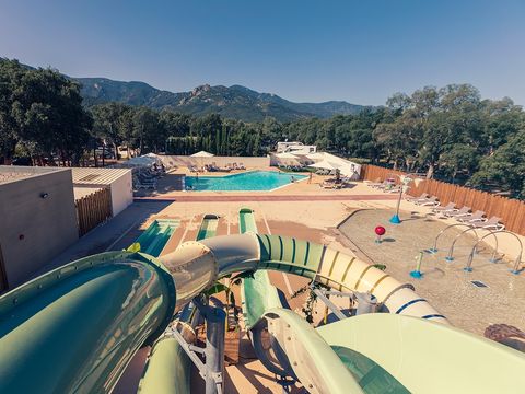 Camping FLOWER  Les Chênes Rouges - Camping Pyrénées-Orientales