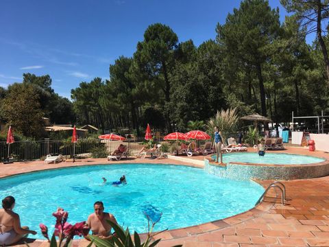 Camping La Simioune - Camping Vaucluse