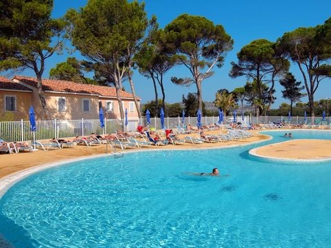 Résidence-Club Odalys Le Mas des Vignes - Camping Gard