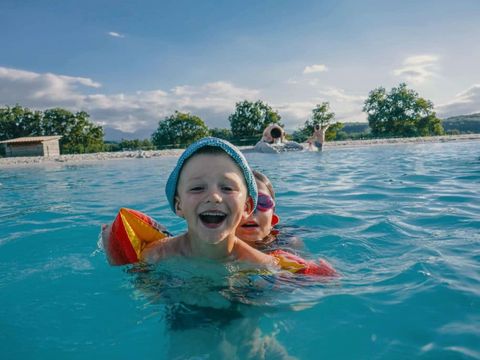 Camping de la Besse - Camping Ariège