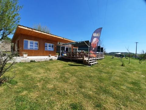 Camping Les Chênes Clairs - Camping Lot - Image N°2