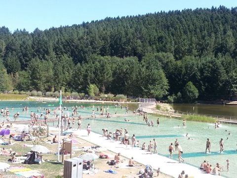 Camping Le Lac Des Sapins  - Camping Rhône