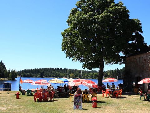 Camping du Lac de Devesset - Camping Ardèche