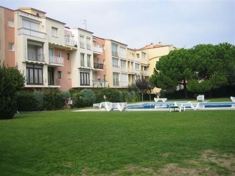 Apartaments Comte d'Empuries - Camping Girona - Image N°3