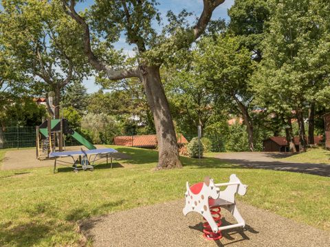 Village de Chalets Auguste Delaune - Camping Pyrénées-Atlantiques - Image N°3