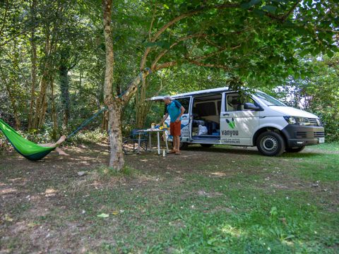 Flower Camping  l'Arize - Camping Ariège - Image N°3