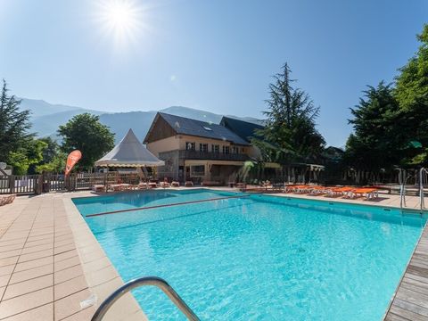 Le Château de Rochetaillée - Camping Isère - Image N°0