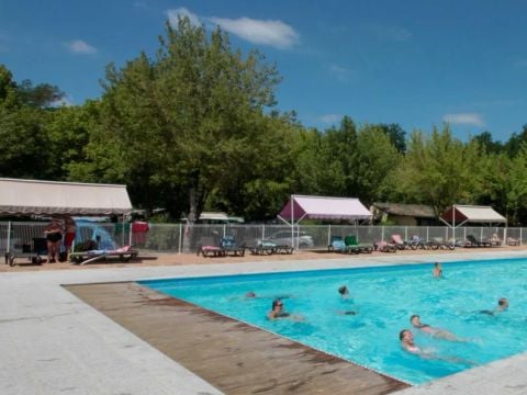 Camping Paradis Le Rocher de La Granelle - Camping Dordogne - Image N°2