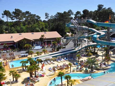 Camping La Pinède  - Camping Charente-Maritime