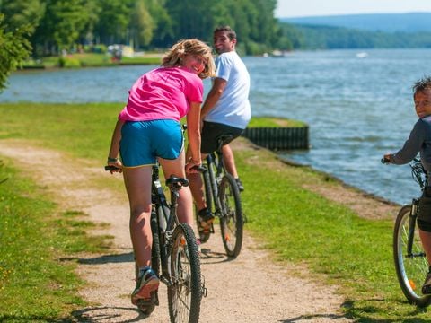 Camping Le Lac des Vieilles Forges - Camping Ardennen - Image N°4