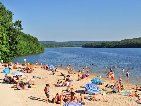 Camping Le Lac des Vieilles Forges - Camping Ardennen - Image N°0