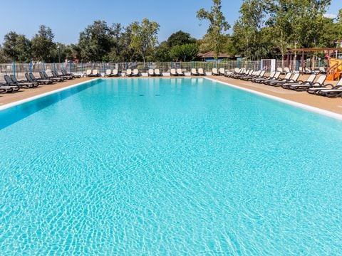 Camping Marina d'Erba Rossa - Camping Nordkorsika