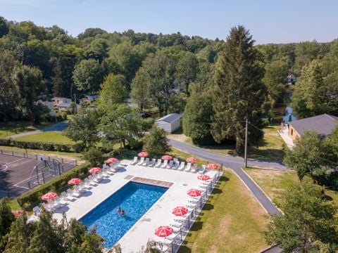 Camping - Le Grand Paris - Camping Val-d'Oise - Image N°0