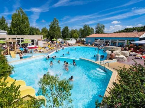 Camping Le Bois Soleil - Camping Vendée - Image N°0