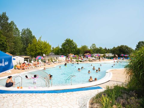 Camping Siblu Domaine de Dugny - Funpass Inclus - Camping Loir-et-Cher - Image N°4