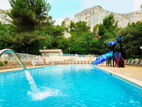 Camping La Vallée Heureuse Pausado - Camping Bouches-du-Rhône