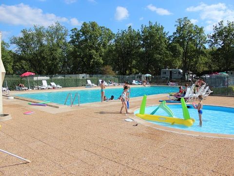 Camping Le Picouty - Camping Lot - Image N°5