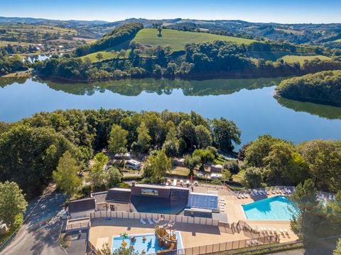 Camping Les Terrasses du Lac  - Camping Aveyron - Image N°0