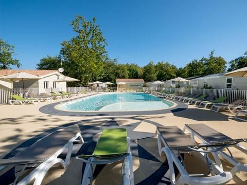 Camping Les Chèvrefeuilles  - Camping Charente-Maritime - Image N°0