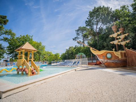 Camping L' Ecureuil  - Camping Charente-Maritime