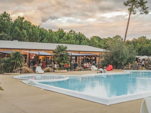  Camping des Pins - Camping Paradis - Camping Gironde