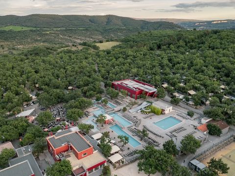 Camping Aluna Vacances - Camping Ardèche