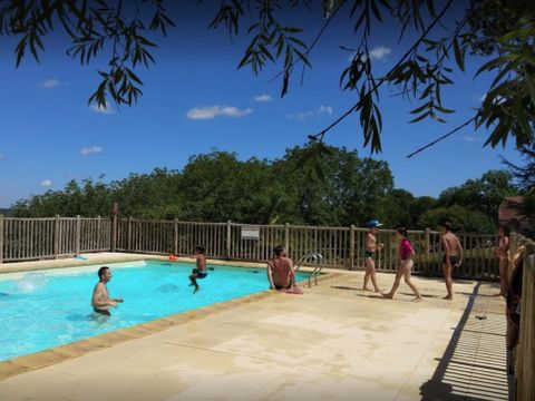 Camping La Ferme Du Pelou - Camping Dordogne