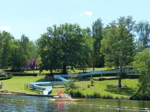 Flower Camping l'Air du Lac - Camping Haute-Vienne - Image N°2