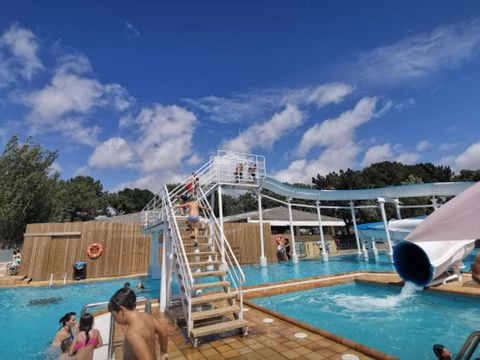 Camping Bayona Playa - Camping Pontevedra