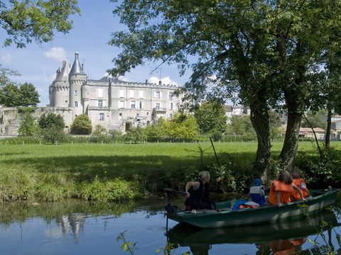 Résidence Les Coteaux de Jonzac - Camping Charente-Maritime - Image N°0