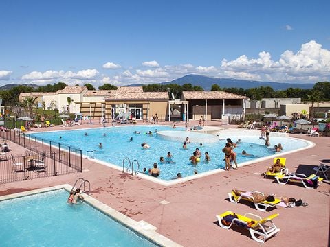 Résidence Les Demeures du Ventoux - Camping Vaucluse - Image N°4