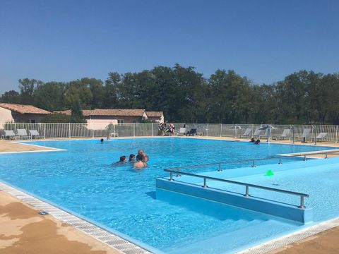 Résidence Le Domaine du Lac - Camping Drôme