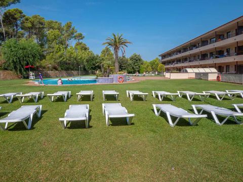 Golf Beach Apart-Hotel - Camping Girona