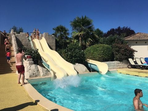 Camping Chateau de Fonrives - Camping Lot-et-Garonne