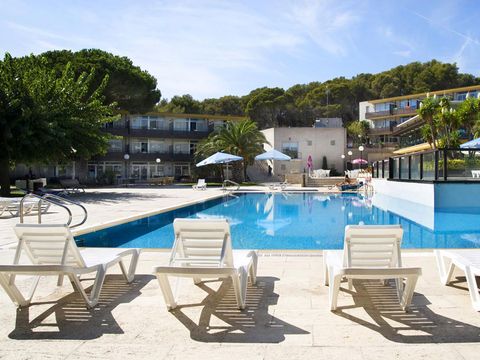 Comptat Sant Jordi Appart'hôtel  - Camping Girona - Image N°2