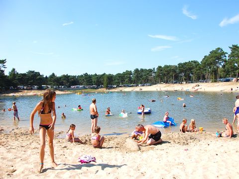 Oostappen park Blauwe Meer - Camping Belgisches Limburg