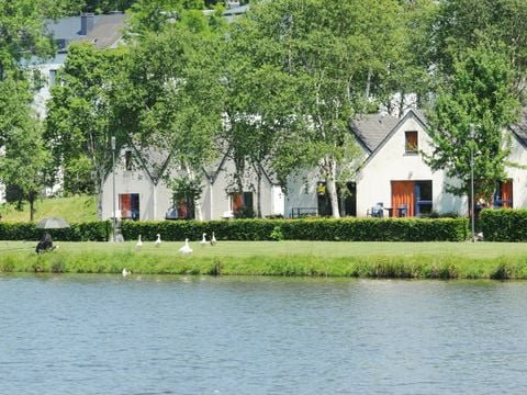 Bungalowpark Les Doyards - Camping Belgisches Luxemburg - Image N°0