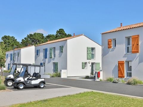 Pierre & Vacances Premium Residence Les Villas d'Olonne - Camping Vendée - Image N°4