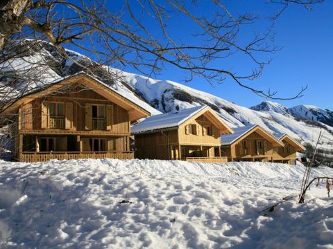 Les Chalets de l'Arvan II - Camping Savoie - Image N°2