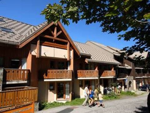 Residence L'Ecrin des Neiges - Camping Savoie - Image N°3