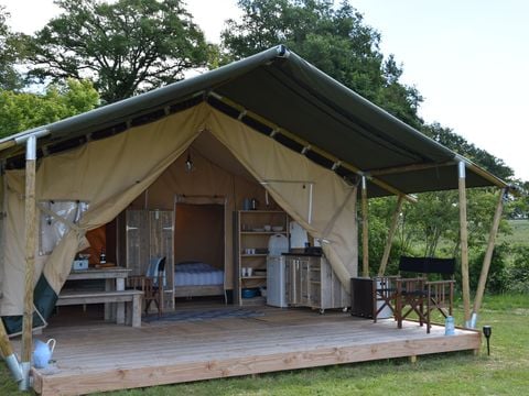 Vodatent Charmecamping Domaine Bleu Celeste - Camping Allier