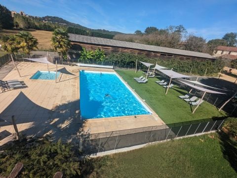 Camping Dordogne Les Cinq Châteaux - Camping Dordogne