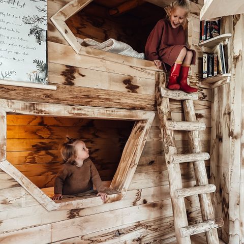 AUßERGEWÖHNLICHE UNTERKUNFT 4 Personen - Winziges Haus Hobbit mit Whirlpool