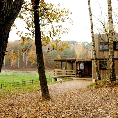 AUßERGEWÖHNLICHE UNTERKUNFT 8 Personen - Winziges Haus Shelter mit Jaccuzi