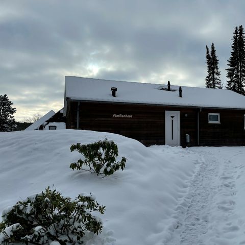 FERIENHAUS 10 Personen - Familienhaus + Whirlpool