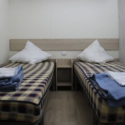 Mobilheim 4 Personen - Classik 2 Zimmer - Viertel für junge Leute (-25 Jahre)