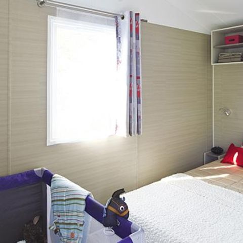 Mobilheim 8 Personen - MOBILE HOME NIRVANA QUATTRO 4 Schlafzimmer 40m² mit halbüberdachter Terrasse